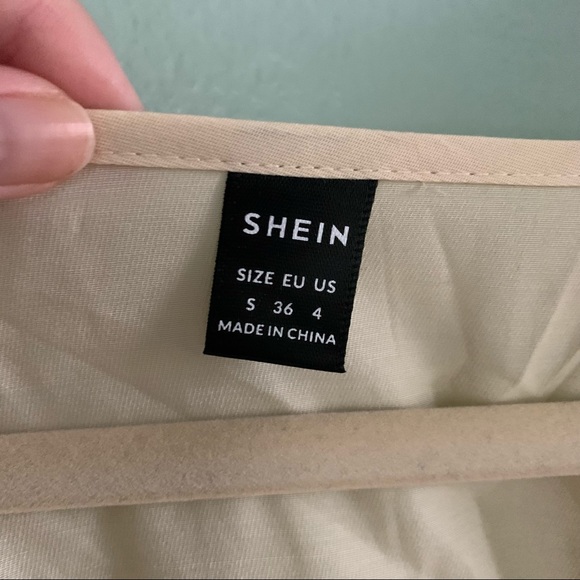 NWOT SHEIN Beige Crop Top - Picture 5 of 6